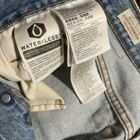 Levi’s 501 waterless premium denim jeans 28x28 Distressed - Picture 7 of 10